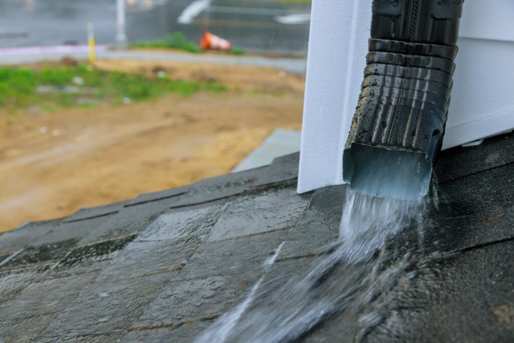 What To Do If Your Roof is Leaking - J&K Roofing