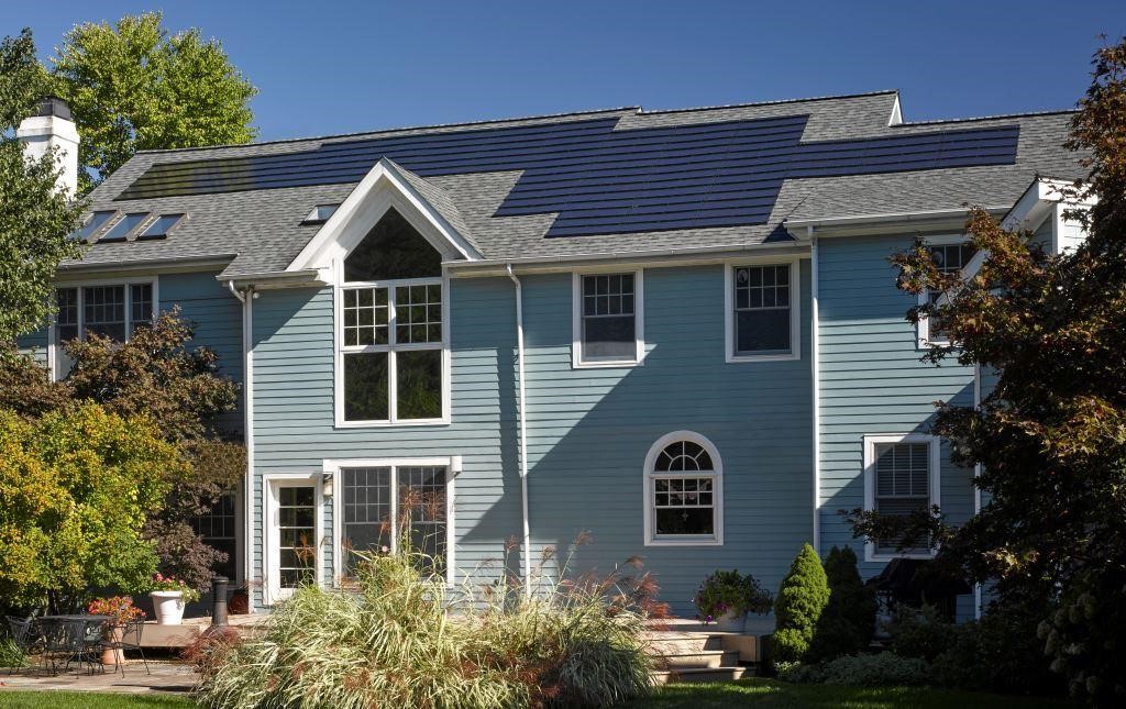 Comparing 4 Solar Shingle Alternatives to Tesla's Solar Roof Tiles